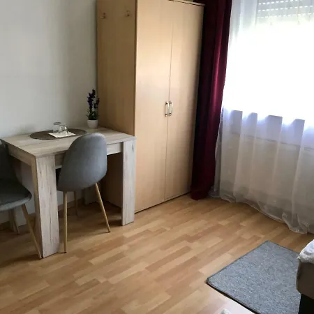 Juna * Karlsruhe